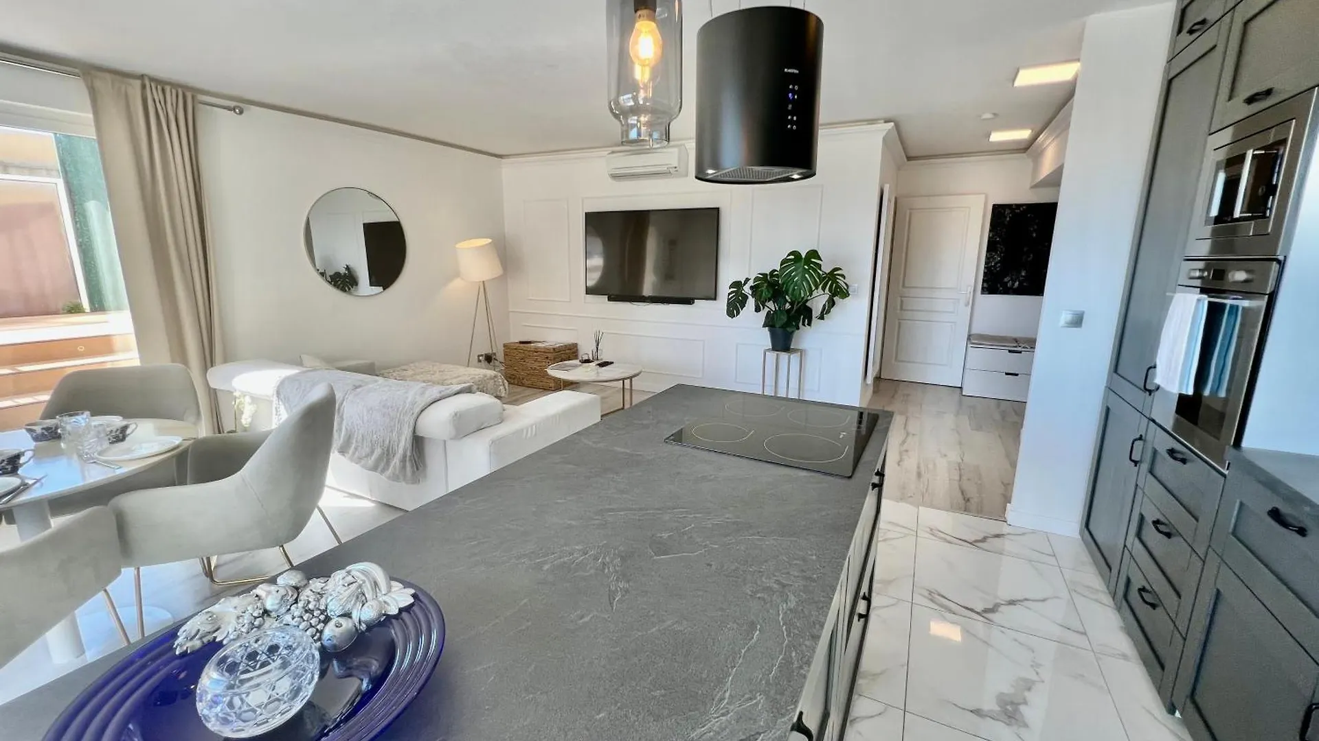 Holiday home Penthouse Mc & Sea View -Parking Villa Beausoleil